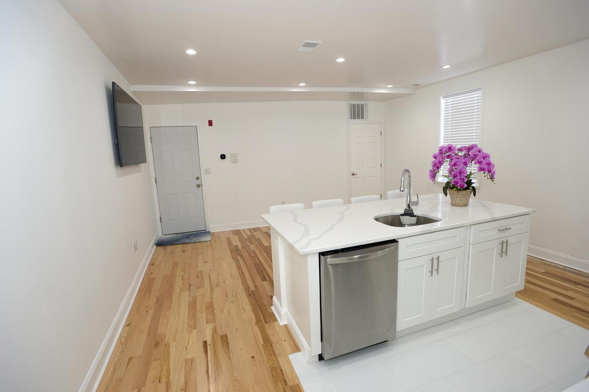 Spacious And Brand New Apartment In Point Breeze - Prime Location Филаделфия Екстериор снимка
